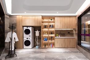 Shenzhen Naive S Hotel (Xili Metro Station Store)