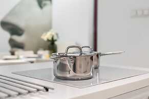 Minimalist Apartment Poznan by Renteres