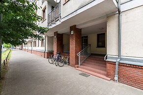 Minimalist Apartment Poznan by Renteres