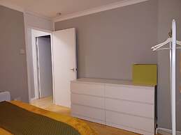 MALTING-GREEN DOOR-One Bedroom Apartment