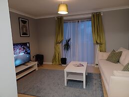 MALTING-GREEN DOOR-One Bedroom Apartment