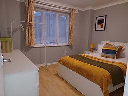 MALTING-GREEN DOOR-One Bedroom Apartment