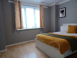 MALTING-GREEN DOOR-One Bedroom Apartment