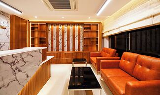 Itsy Hotels Silver Keys