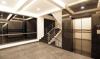 Itsy Hotels Silver Keys