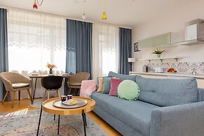 Apartment for 3 Guests Warsaw by Renters