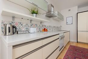 Apartment for 3 Guests Warsaw by Renters