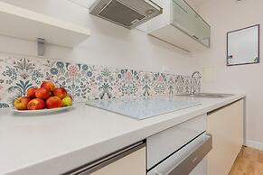 Apartment for 3 Guests Warsaw by Renters