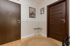 Apartment for 3 Guests Warsaw by Renters