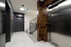 Lokum Salsa Apartment Cracow by Renters