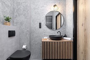 Lokum Salsa Apartment Cracow by Renters