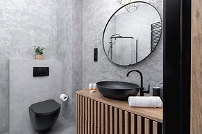 Lokum Salsa Apartment Cracow by Renters