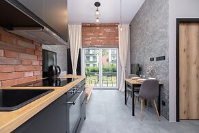 Lokum Salsa Apartment Cracow by Renters