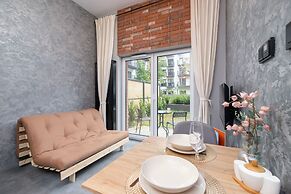Lokum Salsa Apartment Cracow by Renters