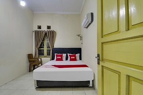 OYO 90892 My Guest House Syariah