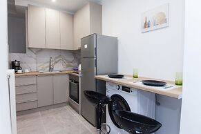 Stylish Brand New Apt at Megaro Mousikis