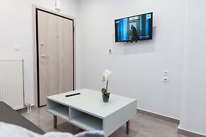 Stylish Brand New Apt at Megaro Mousikis