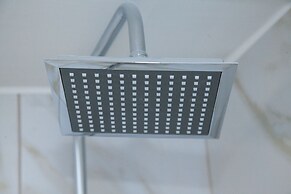 Stylish Brand New Apt at Megaro Mousikis