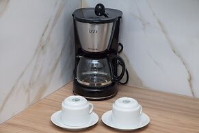 Stylish Brand New Apt at Megaro Mousikis