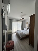 Pupa Alacati Butik Otel