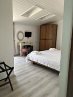 Pupa Alacati Butik Otel