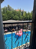 Pupa Alacati Butik Otel