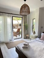 Pupa Alacati Butik Otel