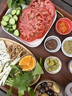 Pupa Alacati Butik Otel