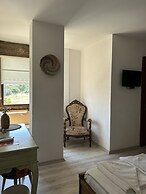 Pupa Alacati Butik Otel