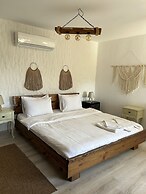 Pupa Alacati Butik Otel