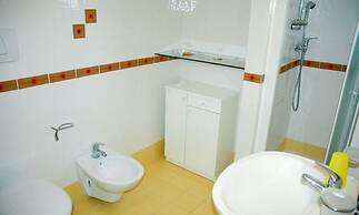 Elegant Villa a few Meters From the Beach