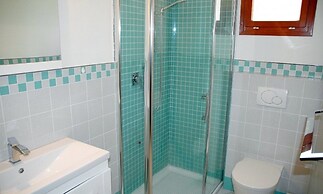 Elegant Villa a few Meters From the Beach