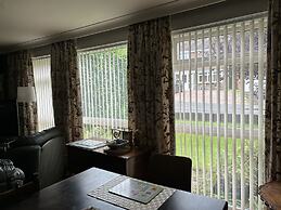 Hotel 5 Ravenhurst Drive