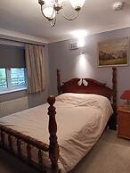 Hotel 5 Ravenhurst Drive