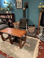 Hotel 5 Ravenhurst Drive