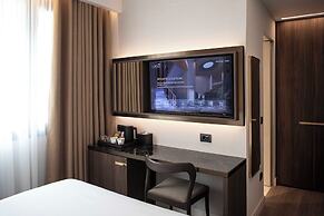 Luwian Athens Boutique Hotel