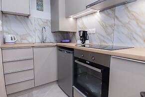 Brand Urban Getaway in Megaro Mousikis