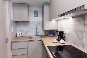 Brand Urban Getaway in Megaro Mousikis