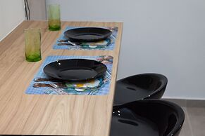 Brand Urban Getaway in Megaro Mousikis