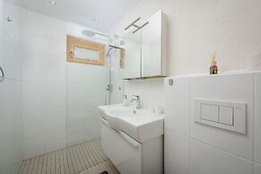Buccara Apartments