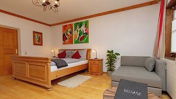 Buccara Apartments