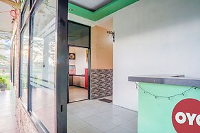 OYO 92609 Guest House Malay Singkawang