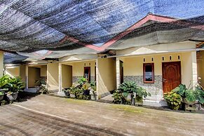 OYO 92619 Inn Homestay