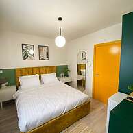 Room in Apartment - Three Doors Apartments, Papaya 1-bedroom Apartment