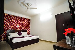 Hotel Aditya Inn