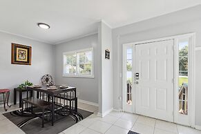 Atl Home Close To Airport, Tyler Perry, Betline 3 Bedroom Home by Reda