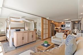 Mana Kai #403 2 Bedroom Condo