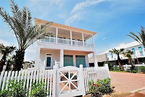 Sea La Vie - Private Waterfront Home With Boat Dock 3 Bedroom Home by 