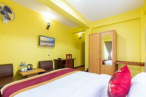 Deepjyoti Inn & Homestay