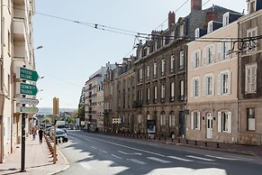 Hôtel Gambettes - Entrée autonome, réception en ligne - Encore Mieux